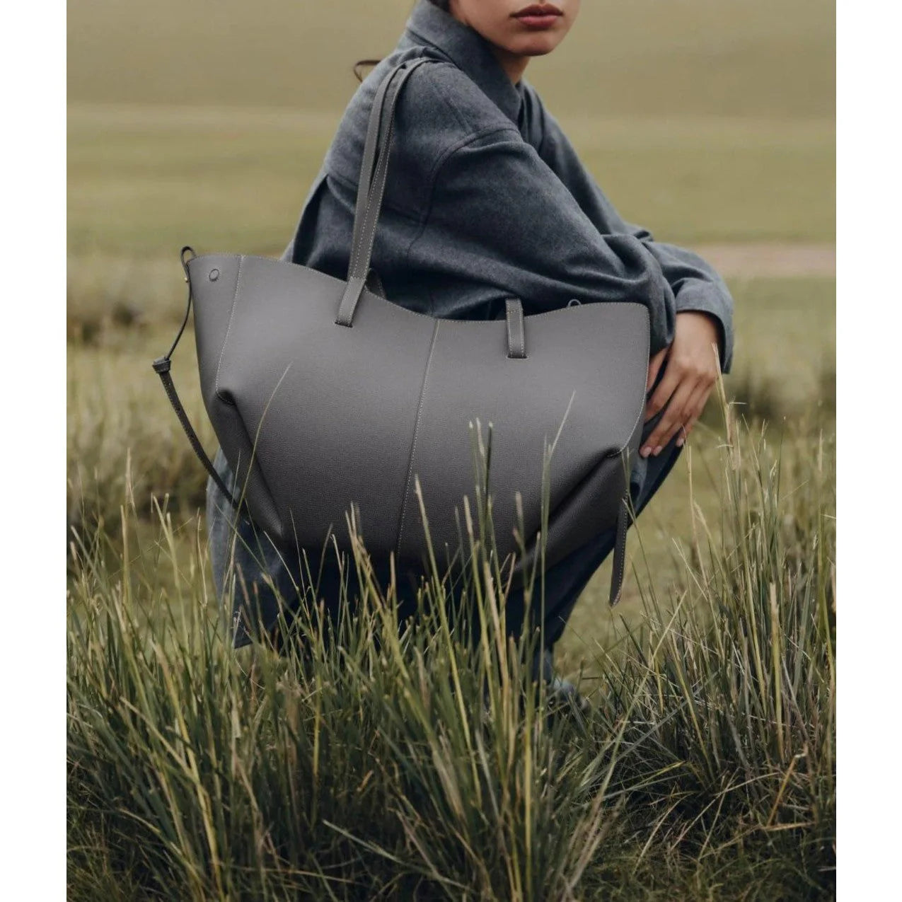 Amaréa / Bolso elegante y funcional para mujer