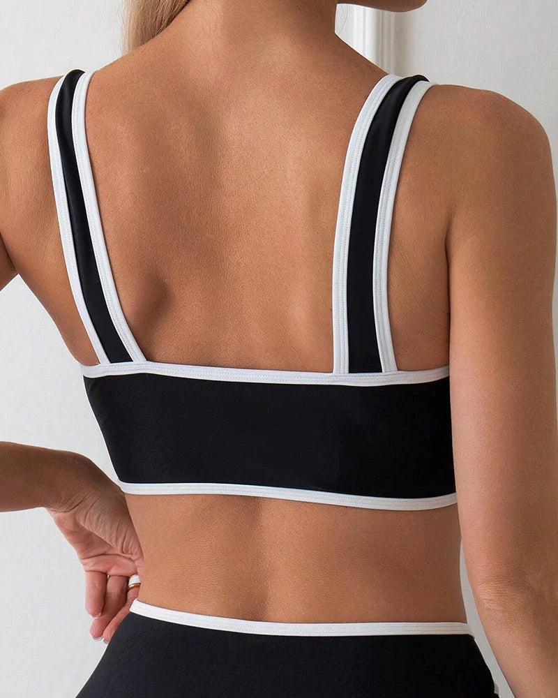 Stripella / Bikini de dos piezas con rayas