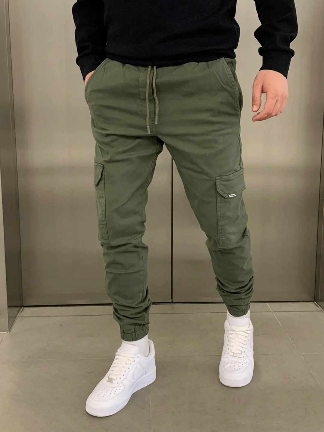 Rafael / Pantalones cargo elegantes y prácticos