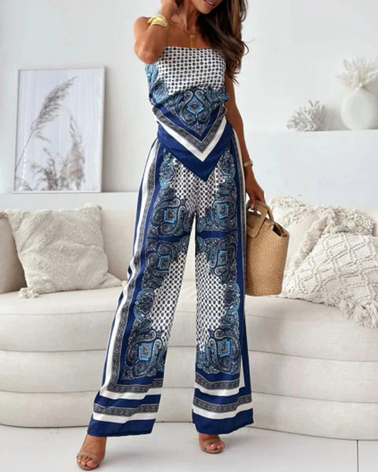 Moira / Conjunto de Dos Piezas con Top de Tirantes y Pantalones Estampados
