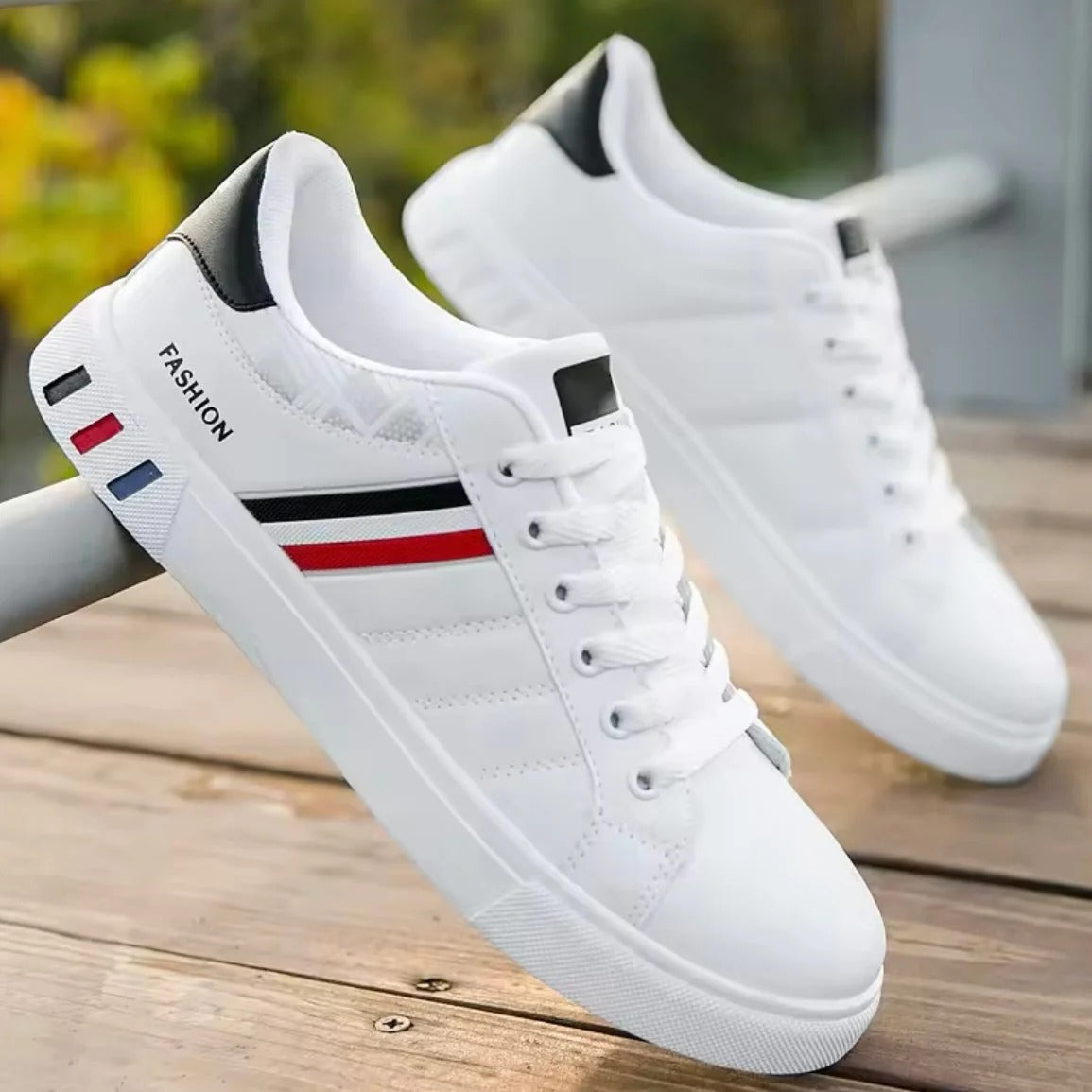 Vértice / Zapatillas resistentes y elegantes