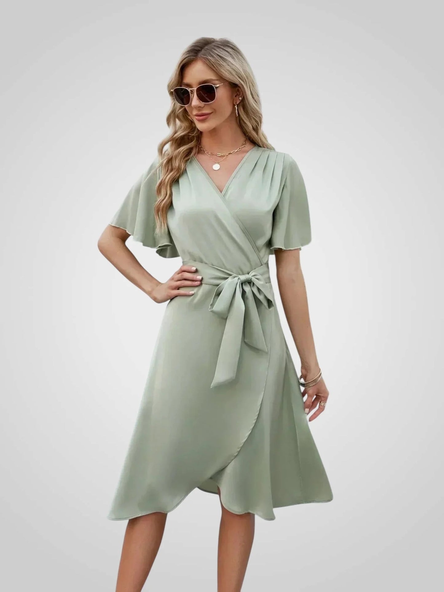 Esencia de París / Vestido Cruzado de Encanto
