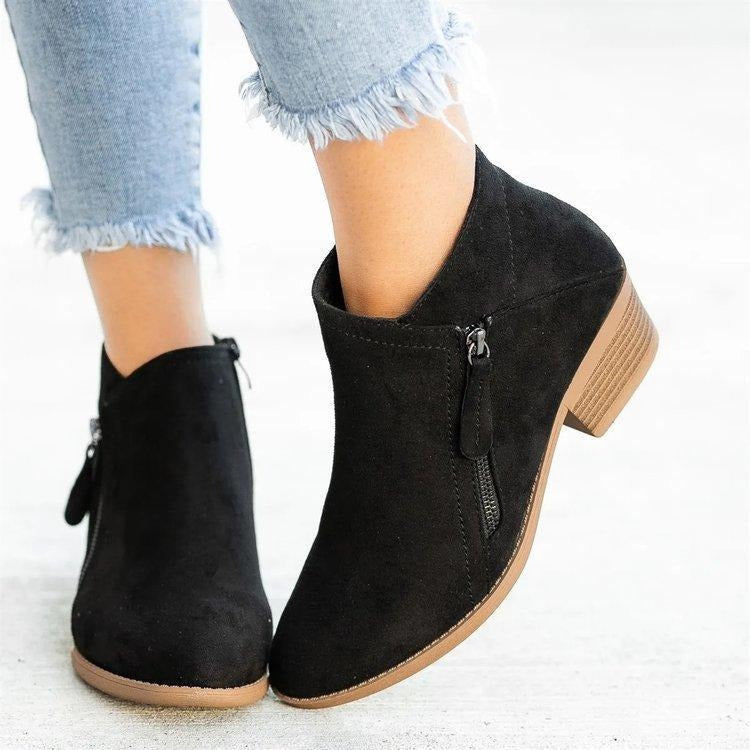 Larina Urban Chic / Botas Elegantes para la Ciudad