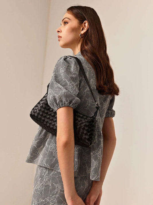 Sienna Luxe / Bolso Bandolera con Hebilla Tejida