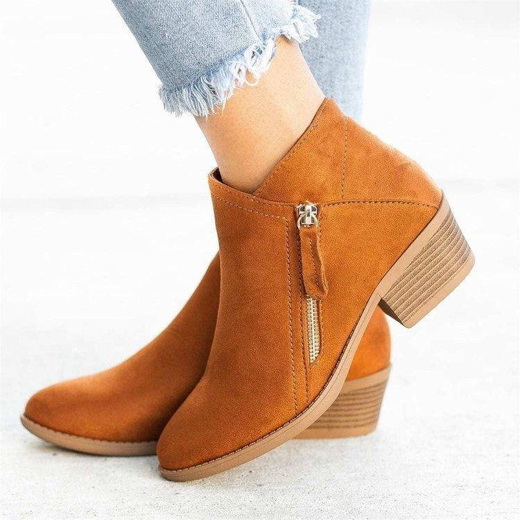 Larina Urban Chic / Botas Elegantes para la Ciudad