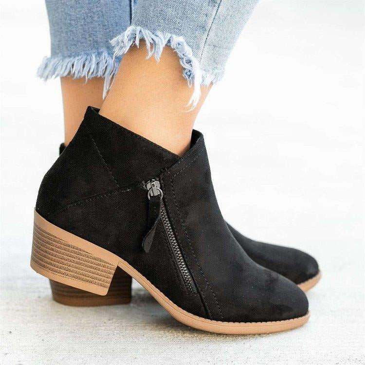 Larina Urban Chic / Botas Elegantes para la Ciudad