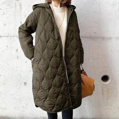 Alara / Parka acolchada femenina con capucha