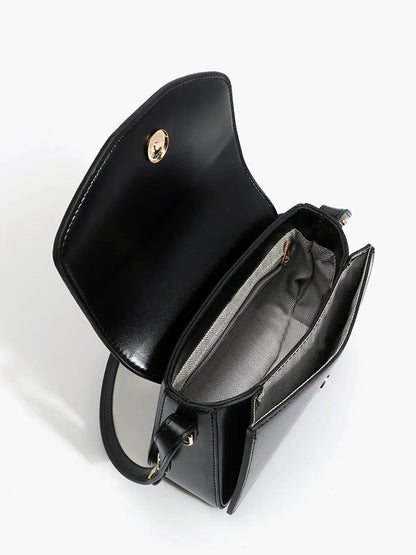 Amelia Love / Bolso de Hombro Elegante y Sofisticado
